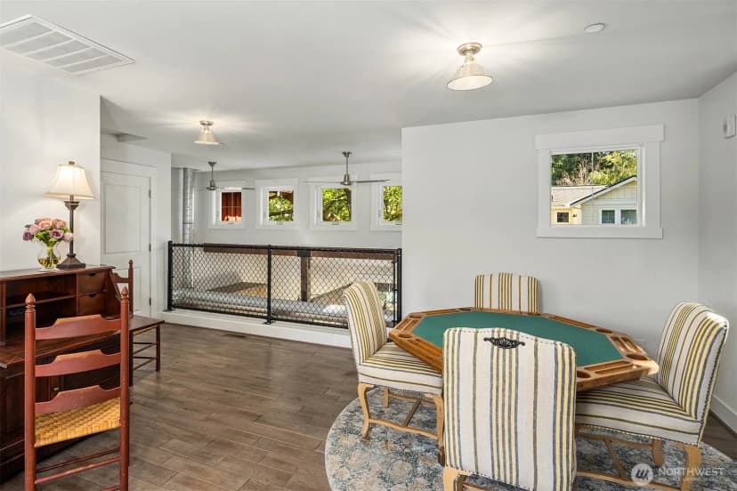 Property photo for 9417 Ne 128th Street, Kirkland photo 38