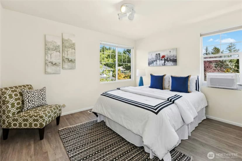 Property photo for 25211 Se 43rd Way, Sammamish photo 13