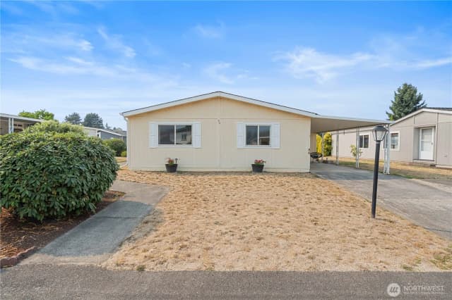 Property photo for 836 Harman Way S #46, Orting photo 4