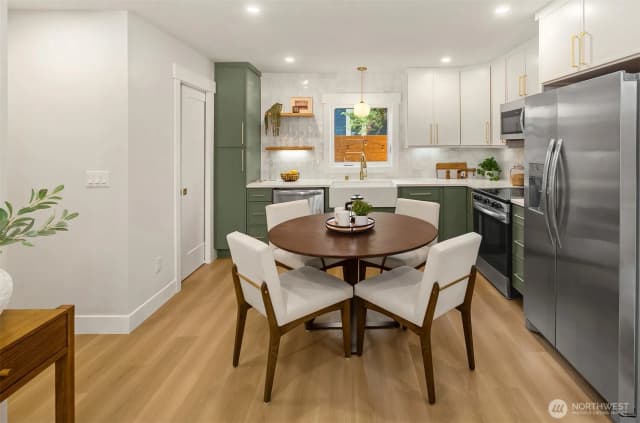 Property photo for 11028 Evanston Avenue N, Seattle photo 5