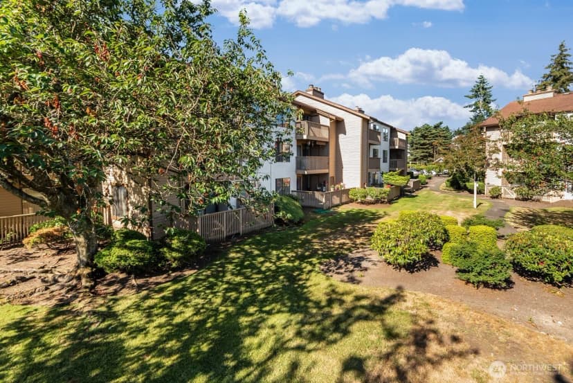 Property photo for 1014 S 312th Street #433, Federal Way photo 8