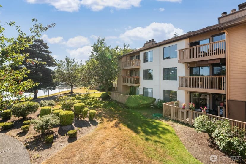 Property photo for 1014 S 312th Street #433, Federal Way photo 9