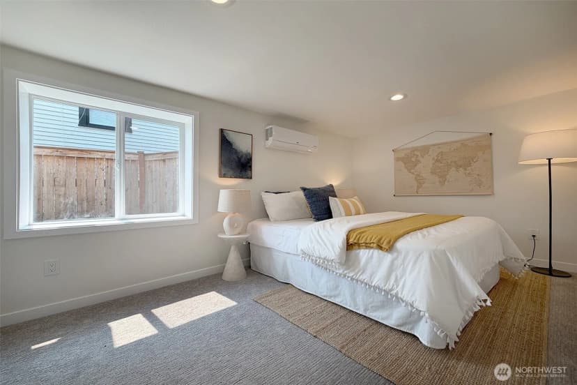 Property photo for 7008 Linden Avenue N, Seattle photo 31
