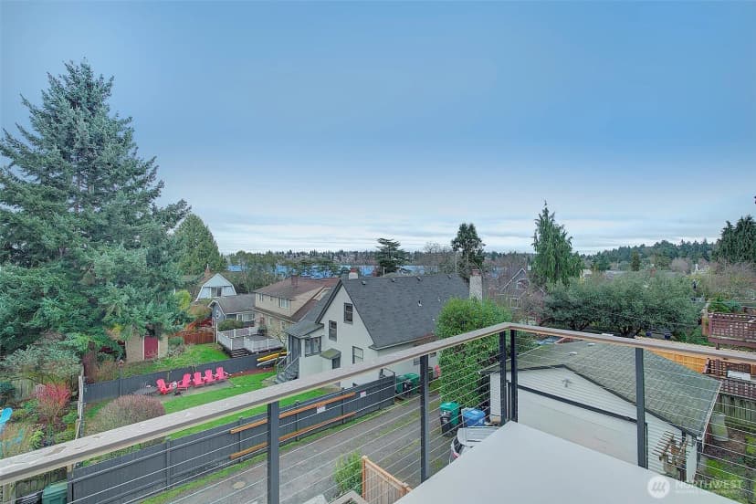 Property photo for 7008 Linden Avenue N, Seattle photo 15