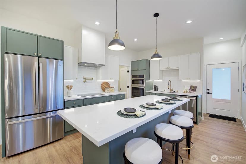 Property photo for 7008 Linden Avenue N, Seattle photo 6