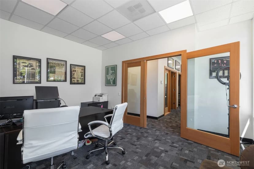 Property photo for 3213 Harbor Avenue Sw #a2, Seattle photo 9