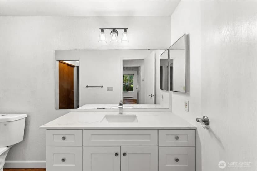 Property photo for 149 S 329th Place #a5, Federal Way photo 25