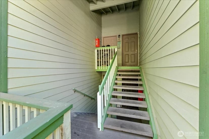 Property photo for 149 S 329th Place #a5, Federal Way photo 32