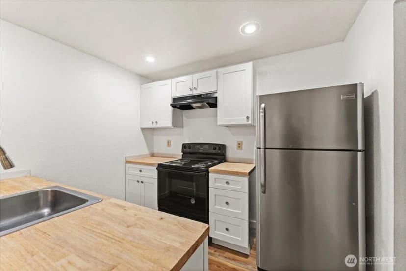 Property photo for 149 S 329th Place #a5, Federal Way photo 11