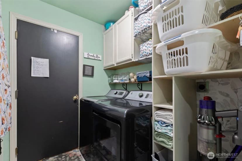 Property photo for 419 Park Place Mnr, Buckley photo 17