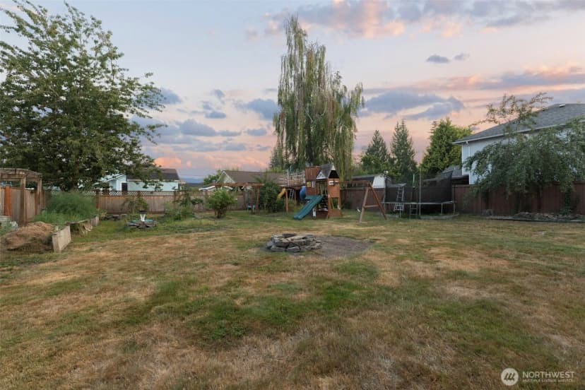 Property photo for 419 Park Place Mnr, Buckley photo 2