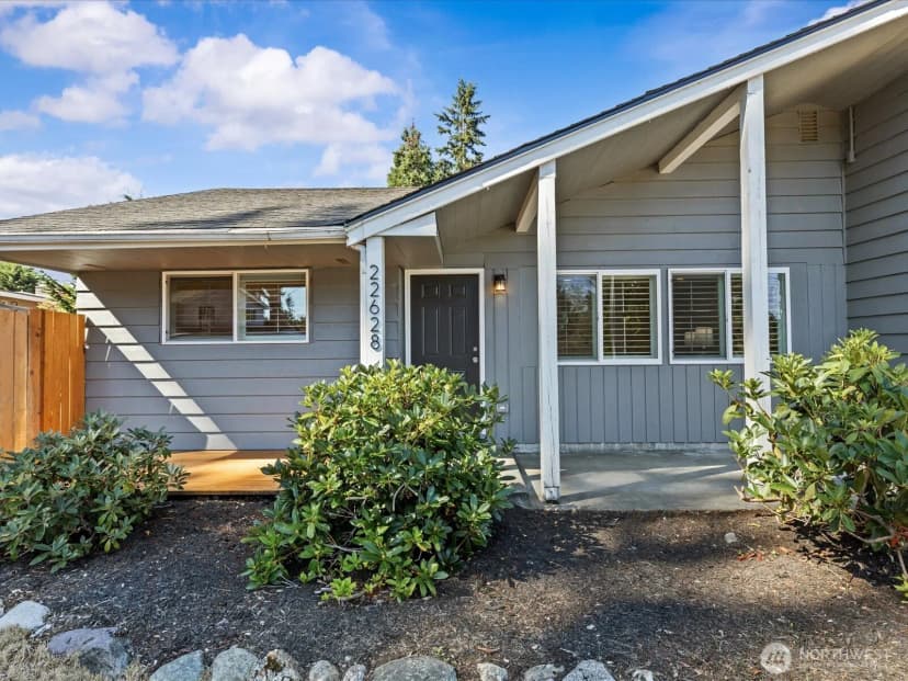 Property photo for 22628 87th Avenue W, Edmonds photo 26