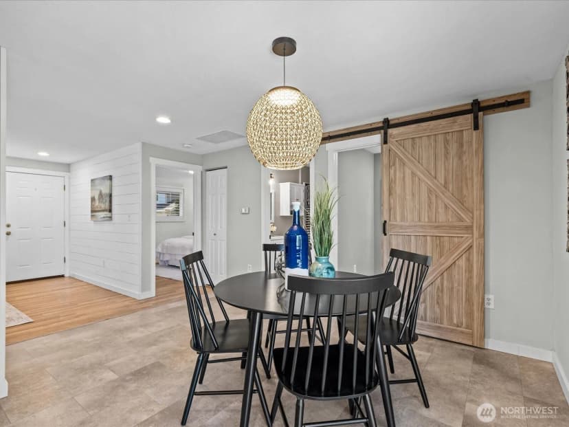 Property photo for 22628 87th Avenue W, Edmonds photo 14