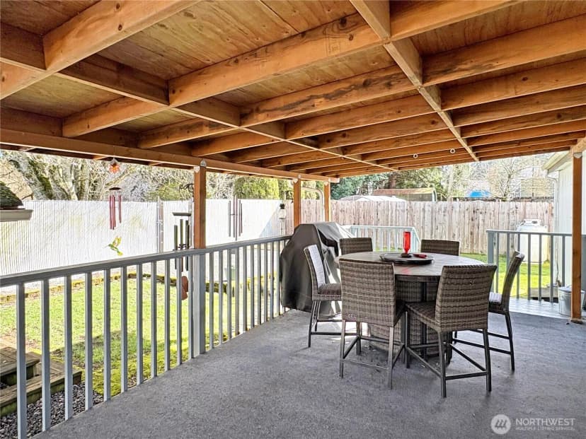 Property photo for 4332 Lakeview Court, Lacey photo 14