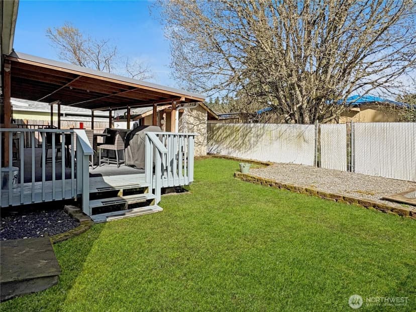 Property photo for 4332 Lakeview Court, Lacey photo 15