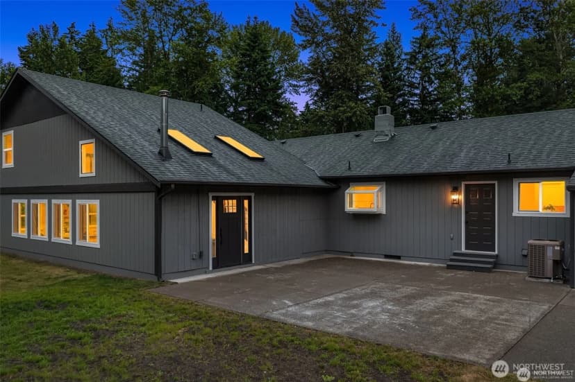Property photo for 23111 58th Avenue E, Spanaway photo 7