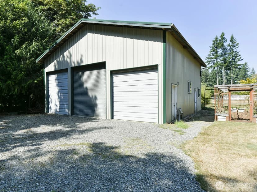 Property photo for 22526 Se 187th Street, Maple Valley photo 27