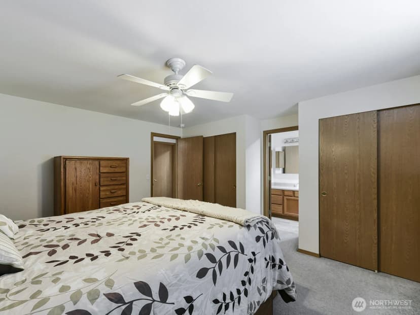 Property photo for 22526 Se 187th Street, Maple Valley photo 9