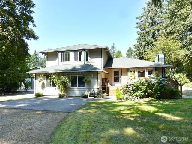 Property photo for 22526 Se 187th Street, Maple Valley photo 2