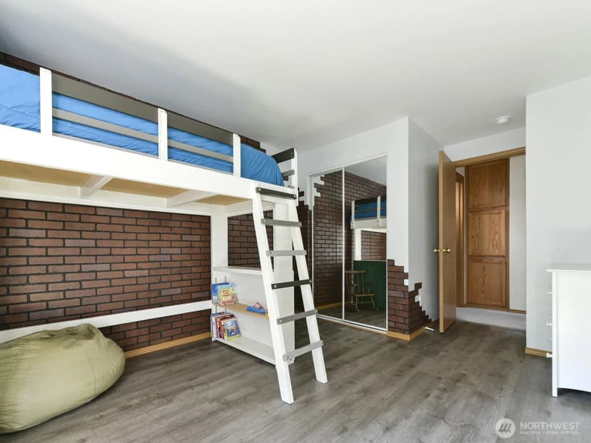 Property photo for 22526 Se 187th Street, Maple Valley photo 12