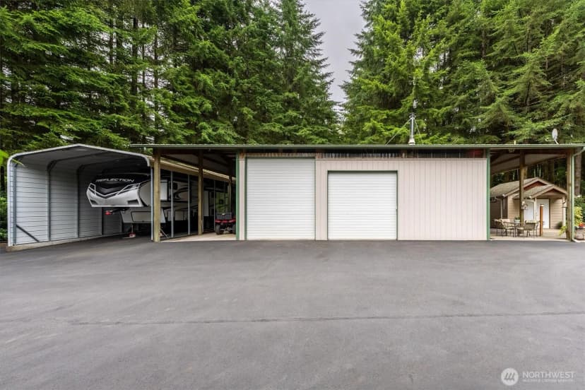 Property photo for 347 Ferncrest Road, Longview photo 31