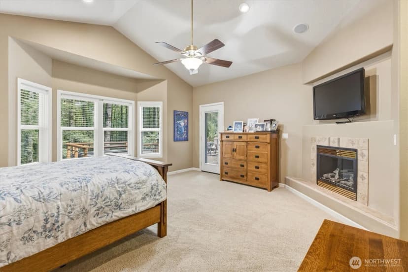 Property photo for 347 Ferncrest Road, Longview photo 21