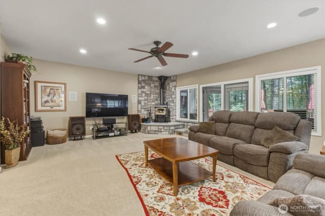 Property photo for 347 Ferncrest Road, Longview photo 5