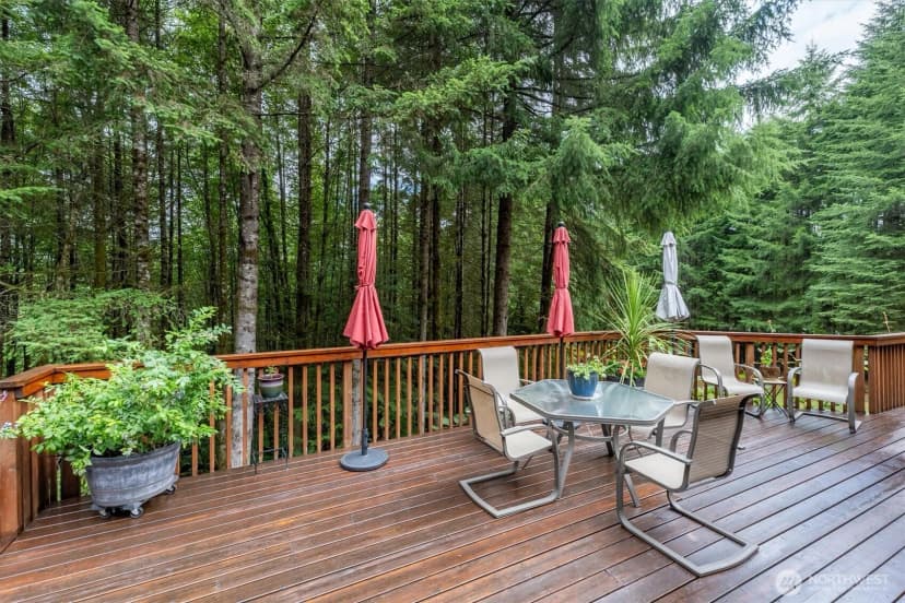 Property photo for 347 Ferncrest Road, Longview photo 25