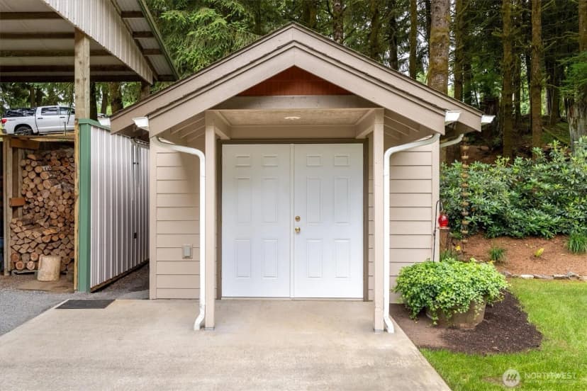 Property photo for 347 Ferncrest Road, Longview photo 29