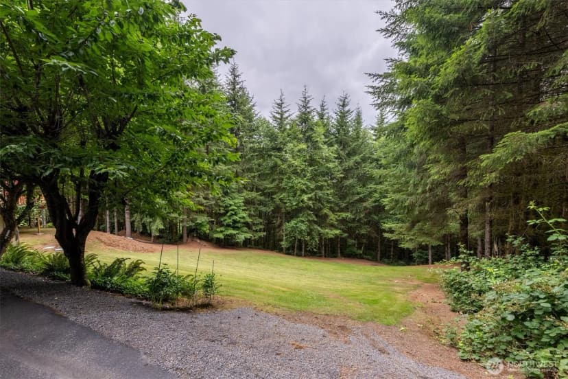 Property photo for 347 Ferncrest Road, Longview photo 28