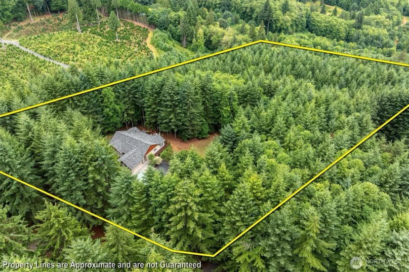 Property photo for 347 Ferncrest Road, Longview photo 38