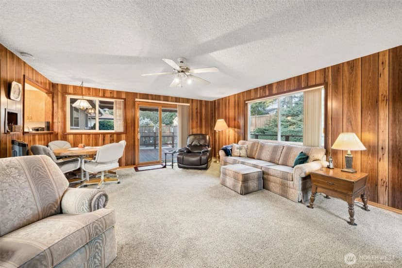 Property photo for 24 158th Place Se, Bellevue photo 13