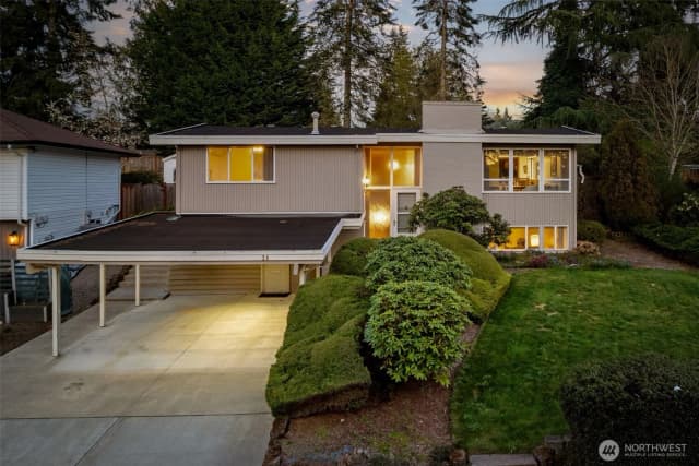 Property photo for 24 158th Place Se, Bellevue