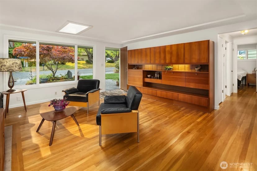Property photo for 12032 12th Avenue Nw, Seattle photo 6