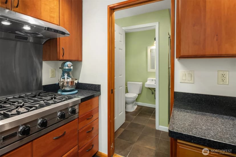 Property photo for 12032 12th Avenue Nw, Seattle photo 19