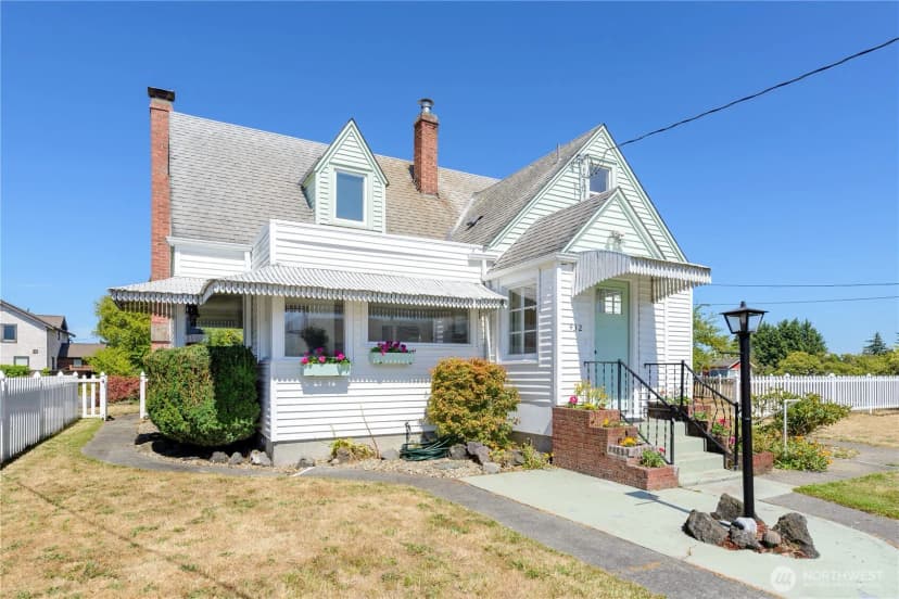 Property photo for 432 E Front Street, Port Angeles