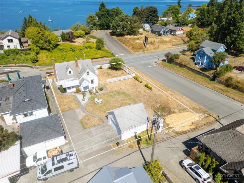 Property photo for 432 E Front Street, Port Angeles photo 39