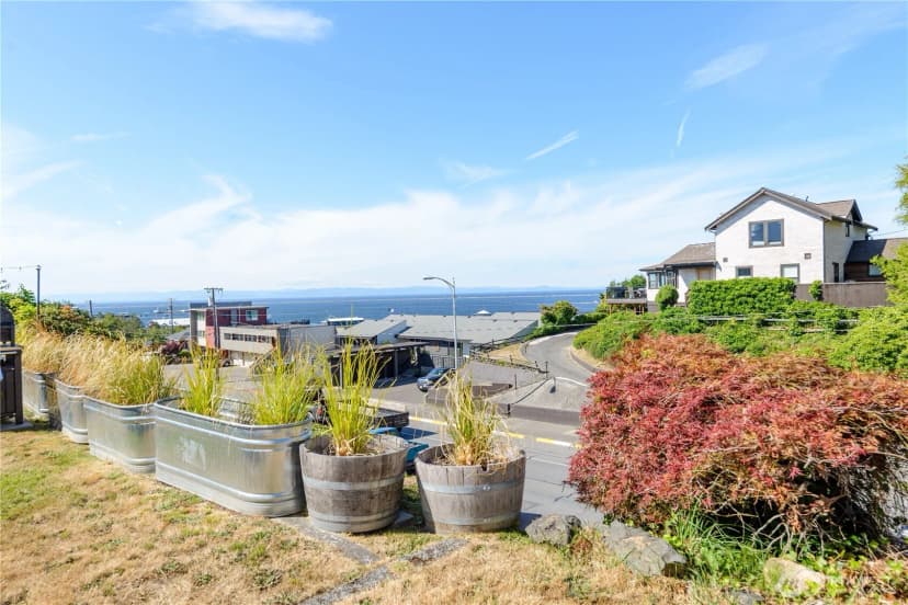 Property photo for 432 E Front Street, Port Angeles photo 34