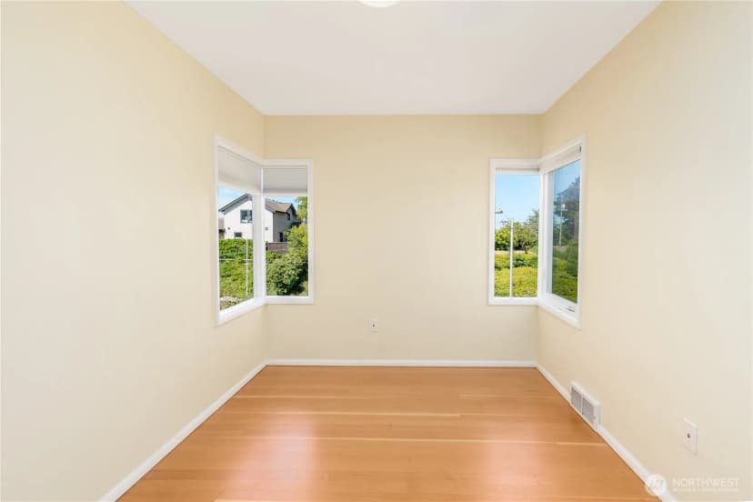 Property photo for 432 E Front Street, Port Angeles photo 16