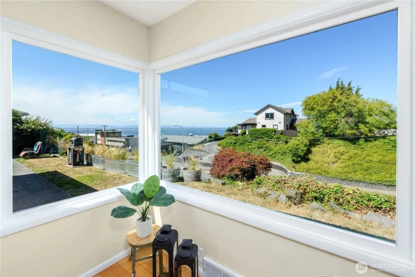 Property photo for 432 E Front Street, Port Angeles photo 13