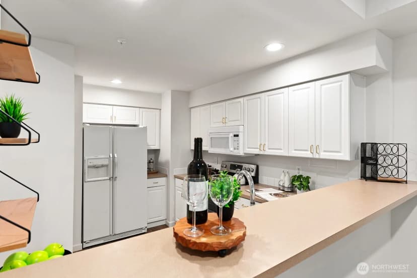Property photo for 21616 9th Avenue Se #c105, Bothell photo 12