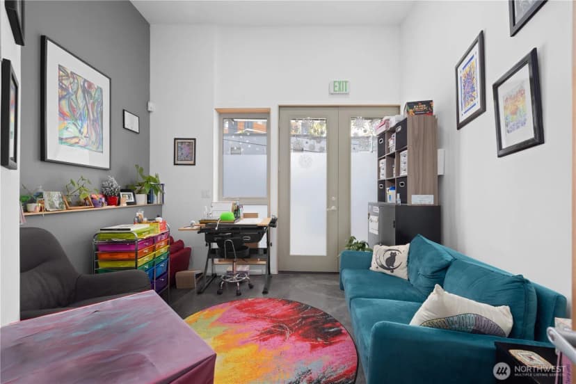 Property photo for 2331 E Madison Street, Seattle photo 15