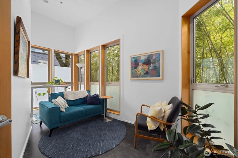 Property photo for 2331 E Madison Street, Seattle photo 19