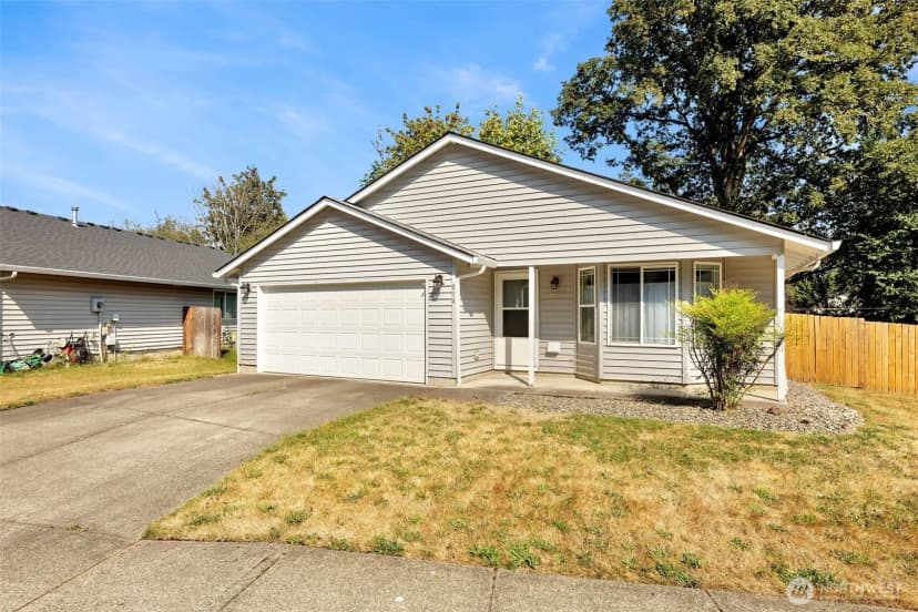 Property photo for 214 Se 11th Circle, Battle Ground photo 2
