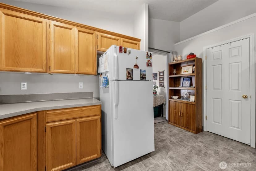 Property photo for 214 Se 11th Circle, Battle Ground photo 15
