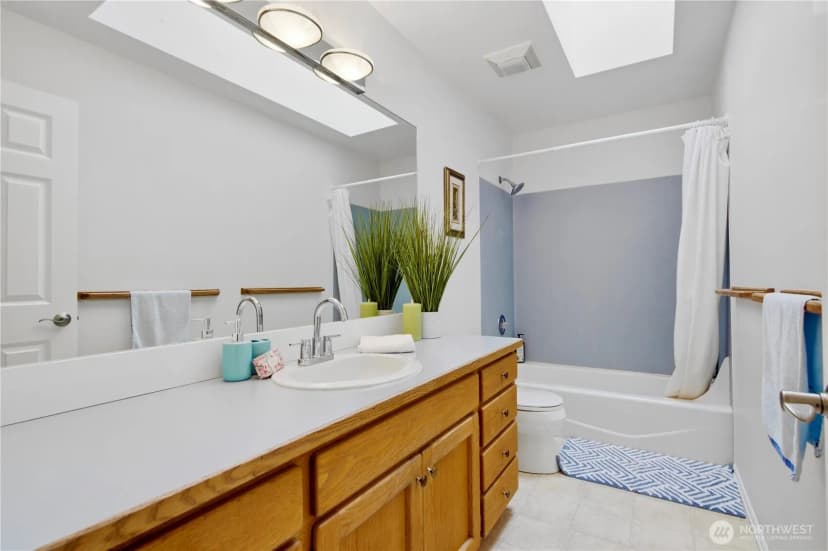 Property photo for 23030 Ne 13th Street, Sammamish photo 22