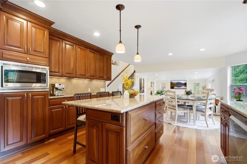 Property photo for 23030 Ne 13th Street, Sammamish photo 7