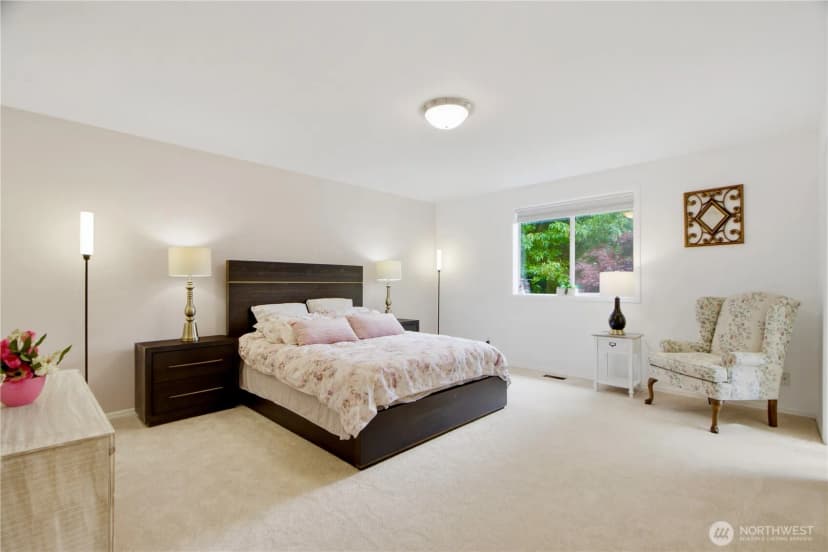 Property photo for 23030 Ne 13th Street, Sammamish photo 18