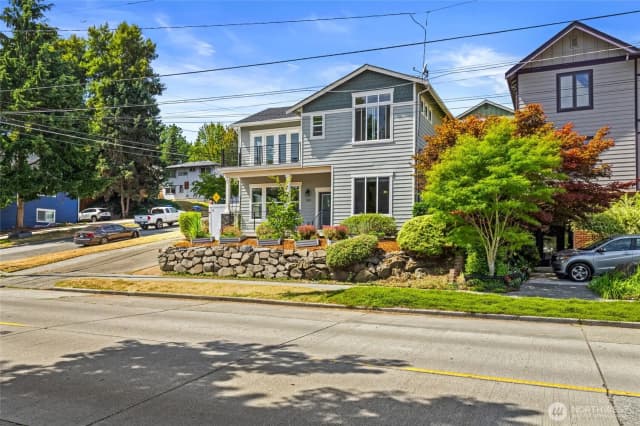 Property photo for 101 Martin Luther King Jr Way East E, Seattle photo 2