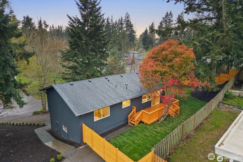 Property photo for 7211 182nd Street Sw, Edmonds photo 39
